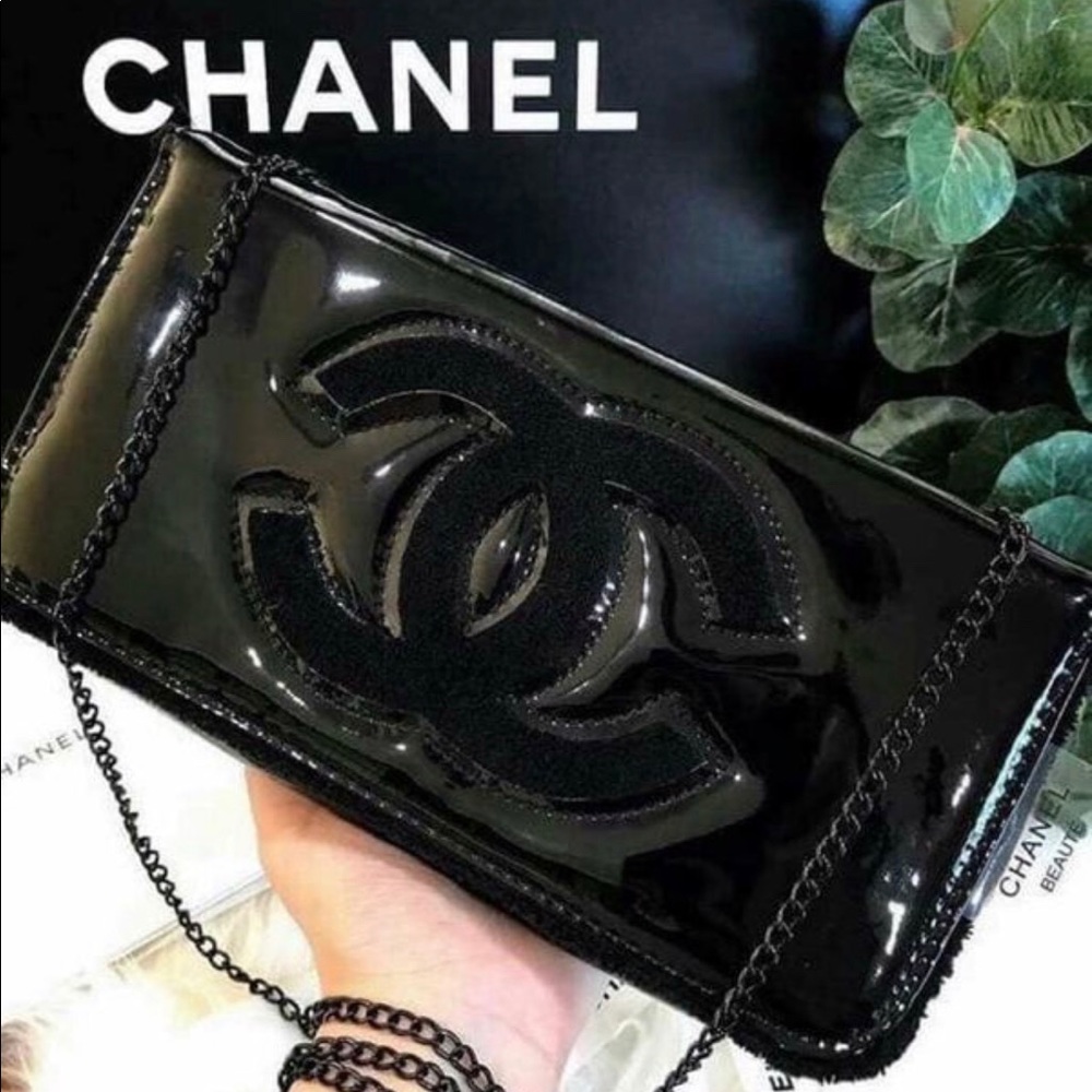 NEW SHOULDER BAG